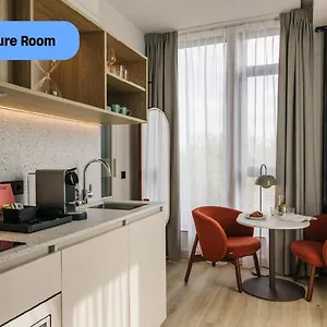 4* Otel The Social Hub
